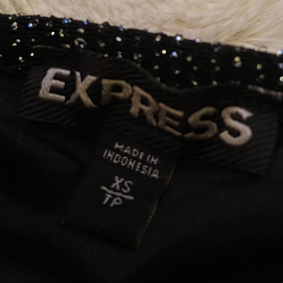 Express Dress - Picture 5 of 6